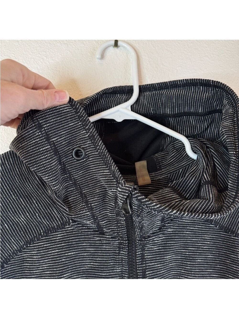 ZELLA Full Zip Athletic Hoodie - Picture 3 of 10